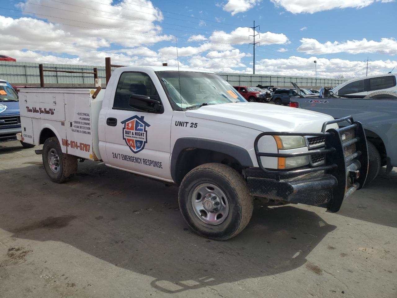 2006 Chevrolet Silverado - Image 4