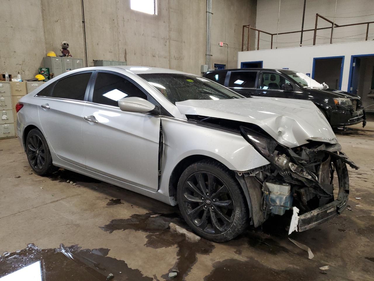 2013 Hyundai Sonata - Image 4