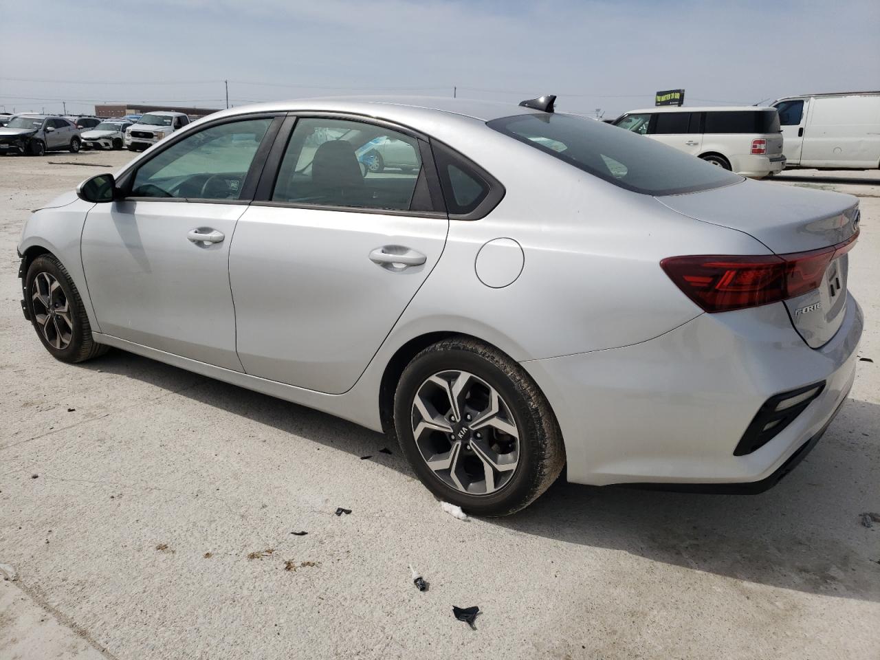 2019 Kia Forte - Image 2