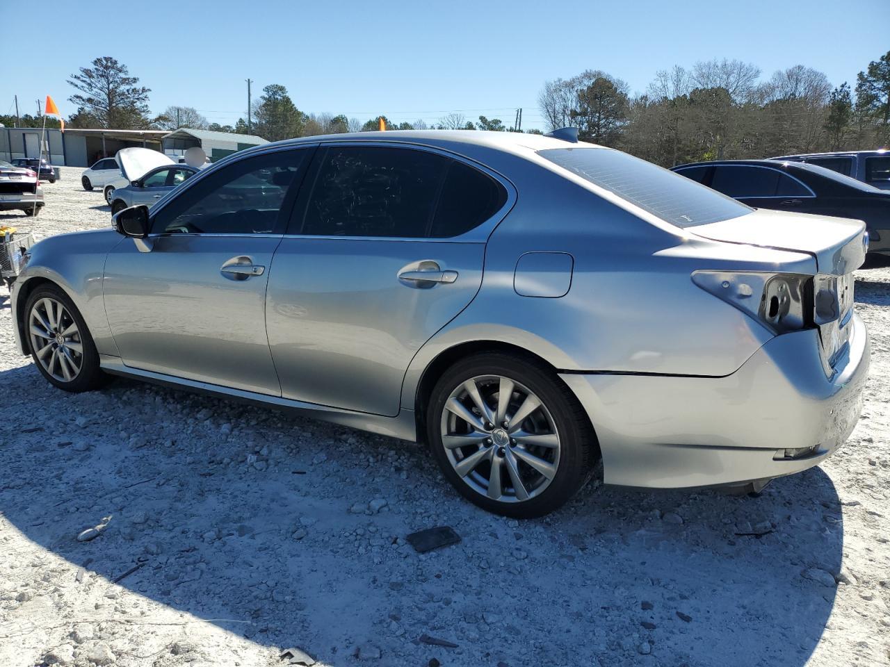 2015 Lexus GS - Image 2