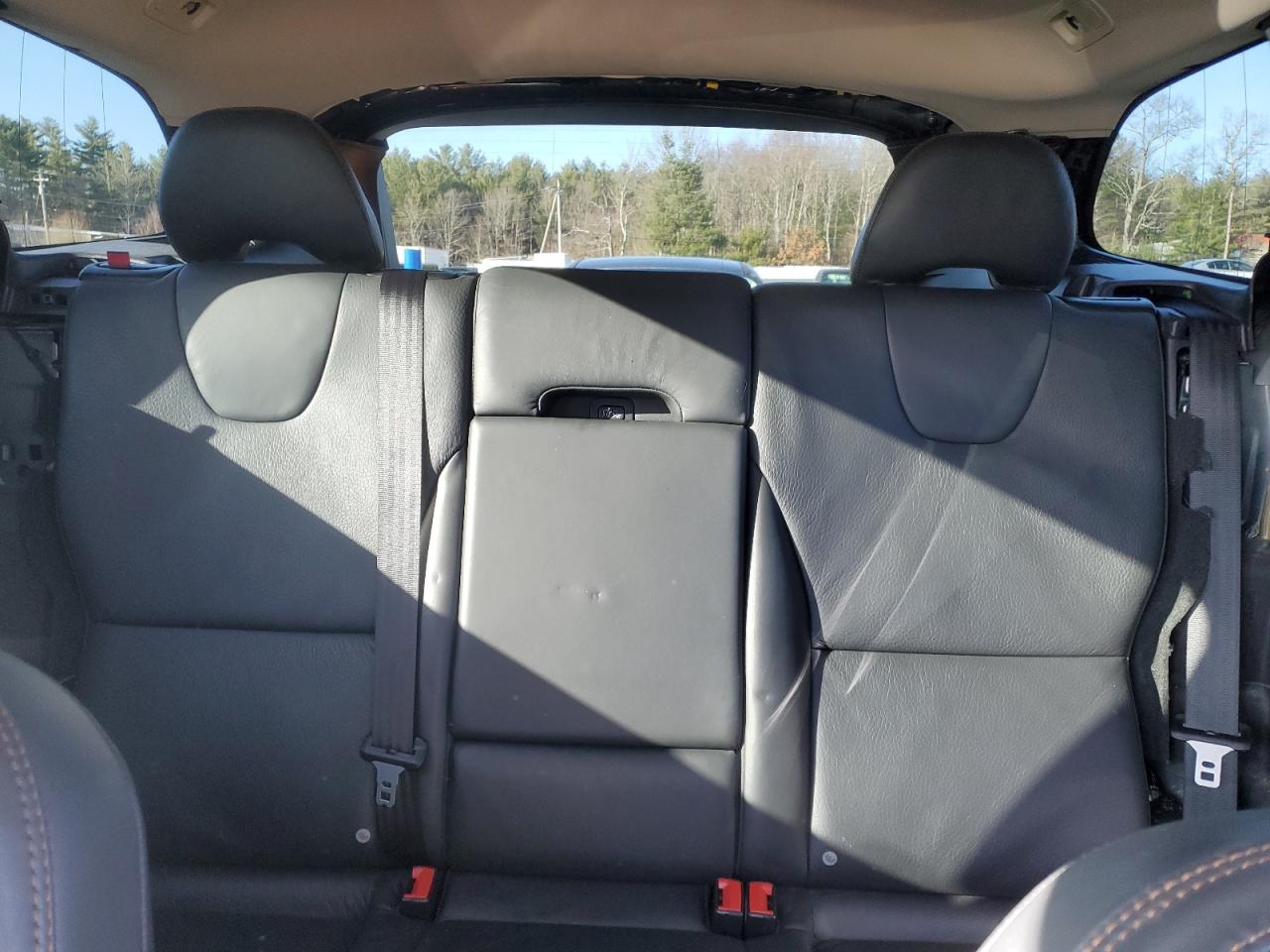 2010 Volvo XC60 - Image 10