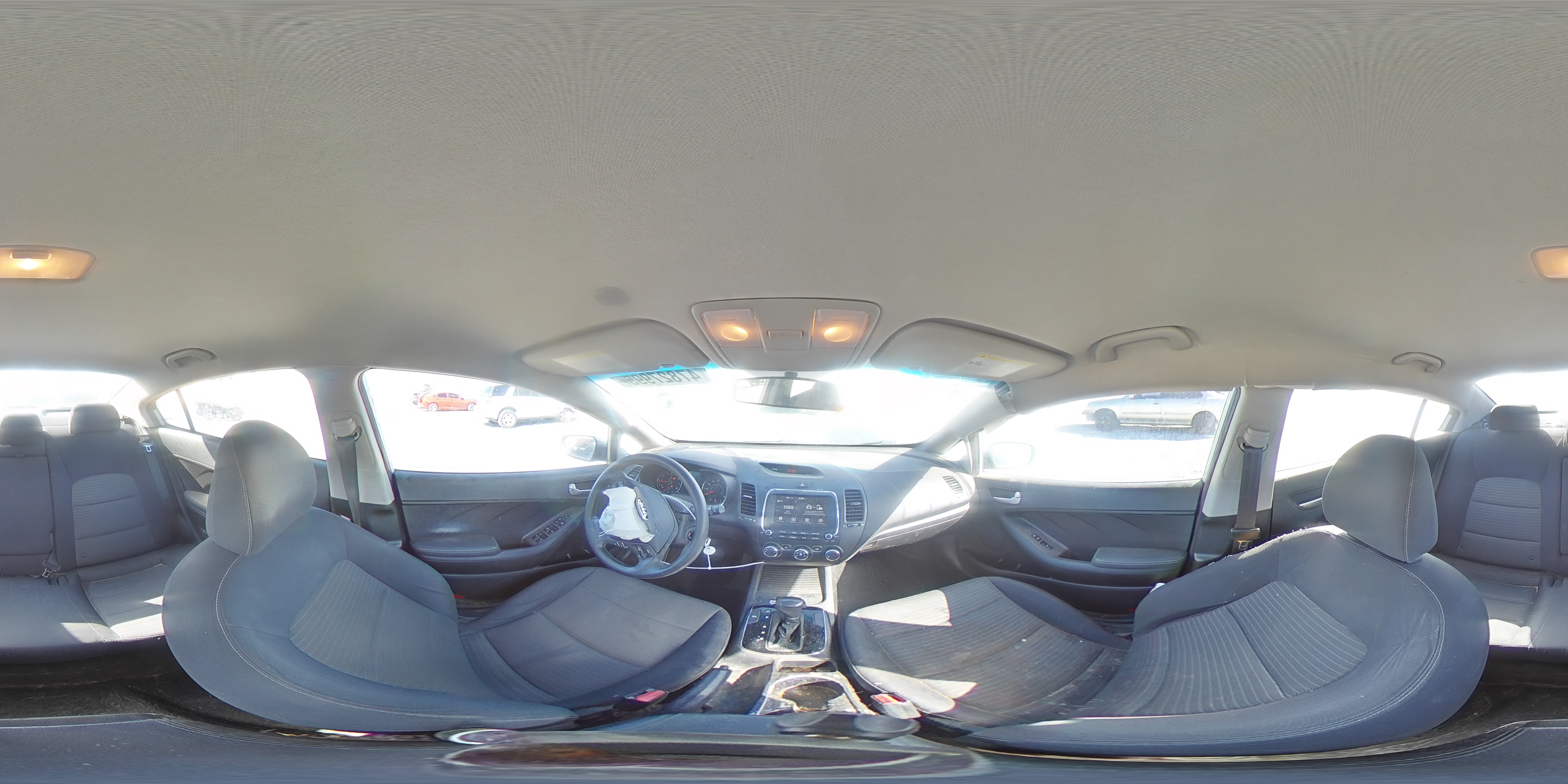 2018 Kia Forte - Image 12