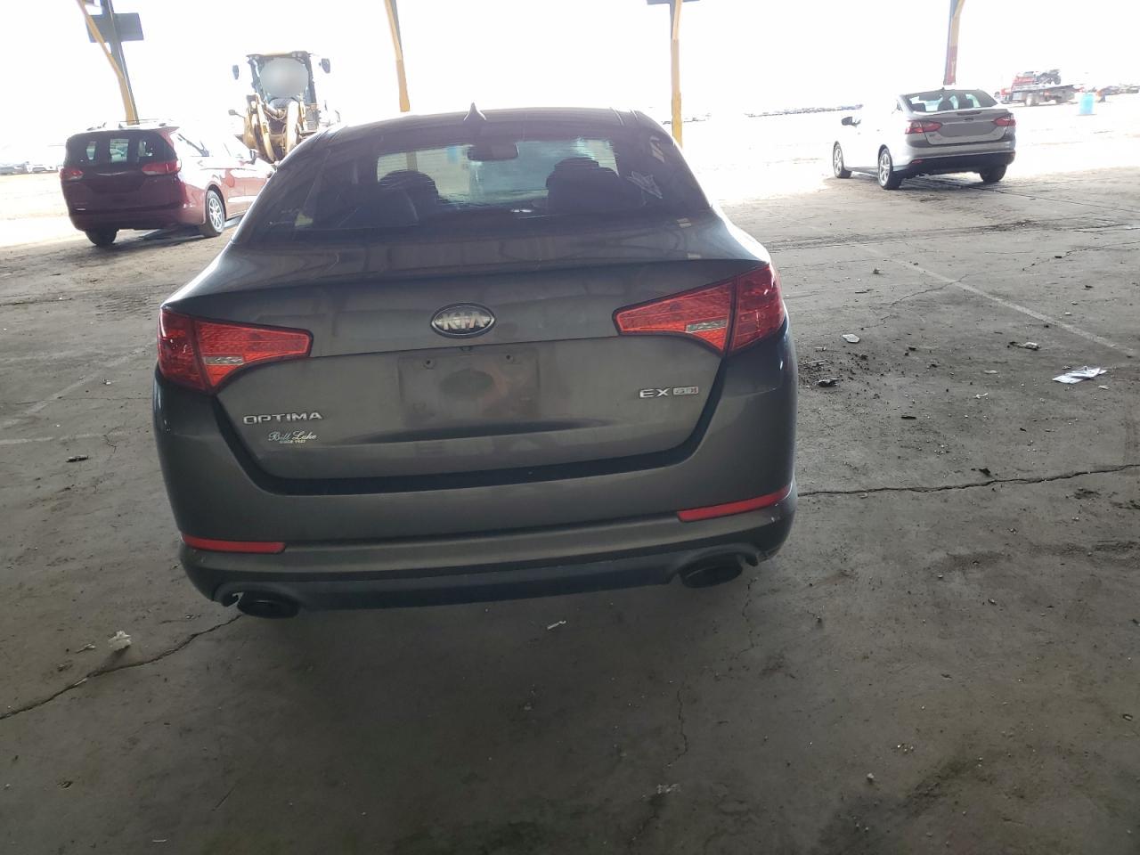 2013 Kia Optima - Image 6