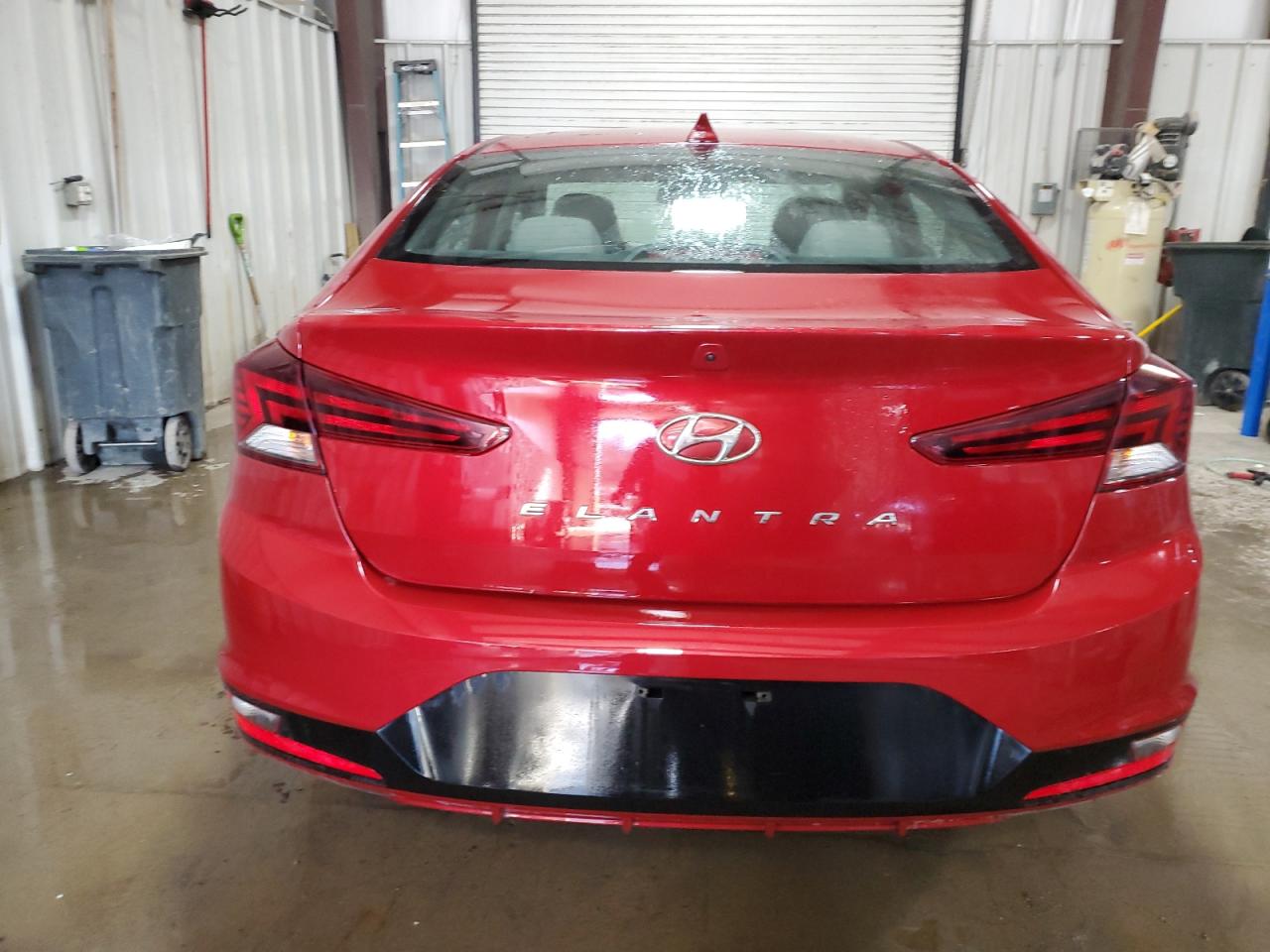 2020 Hyundai Elantra - Image 6