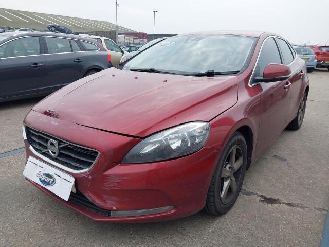 2015 VOLVO V40 SE NAV for sale at Copart NEWBURY