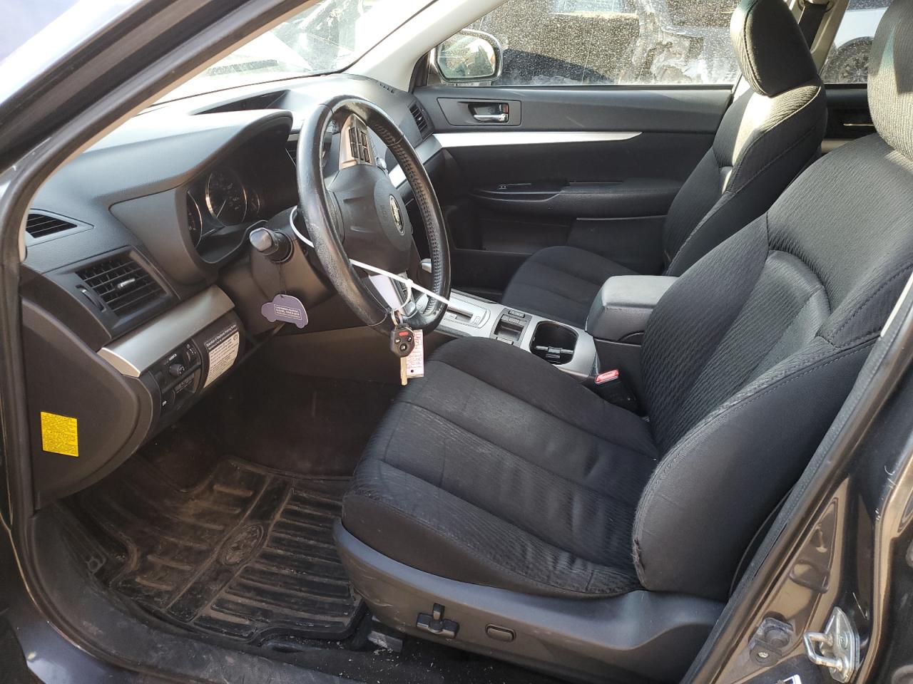 2012 Subaru Outback - Image 7