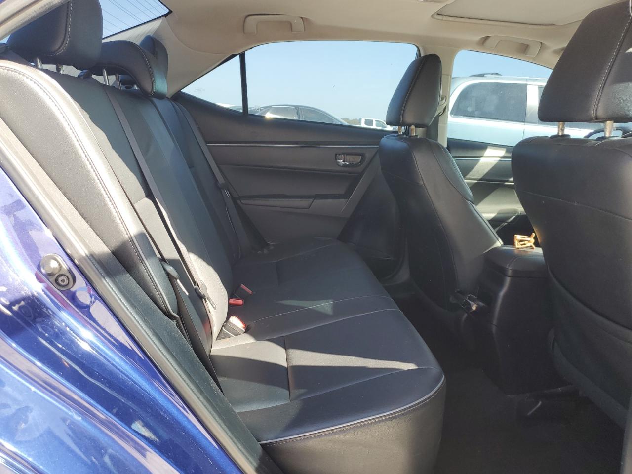 2014 Toyota Corolla - Image 11