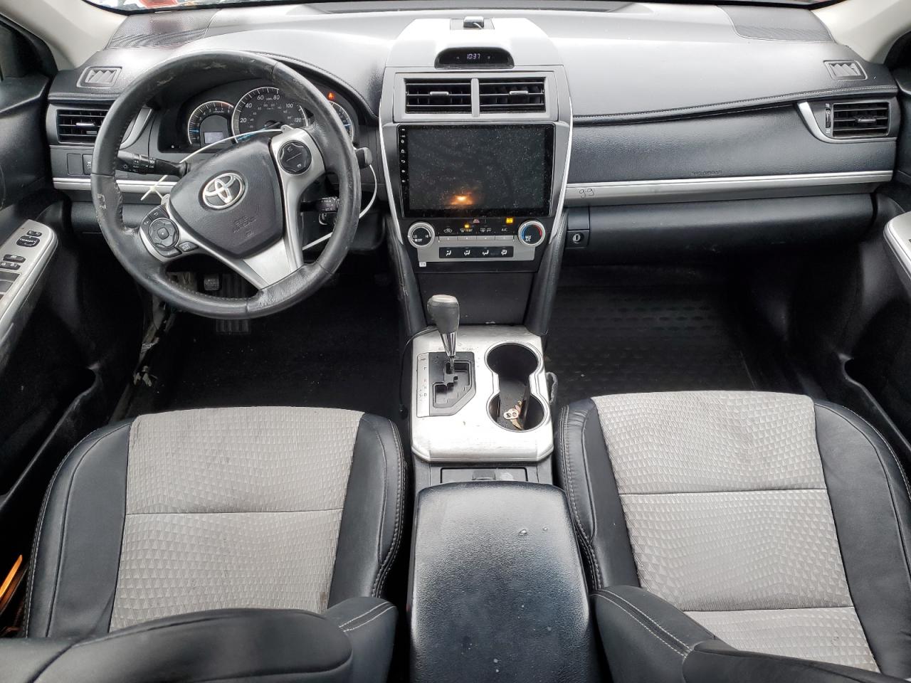 2012 Toyota Camry - Image 8