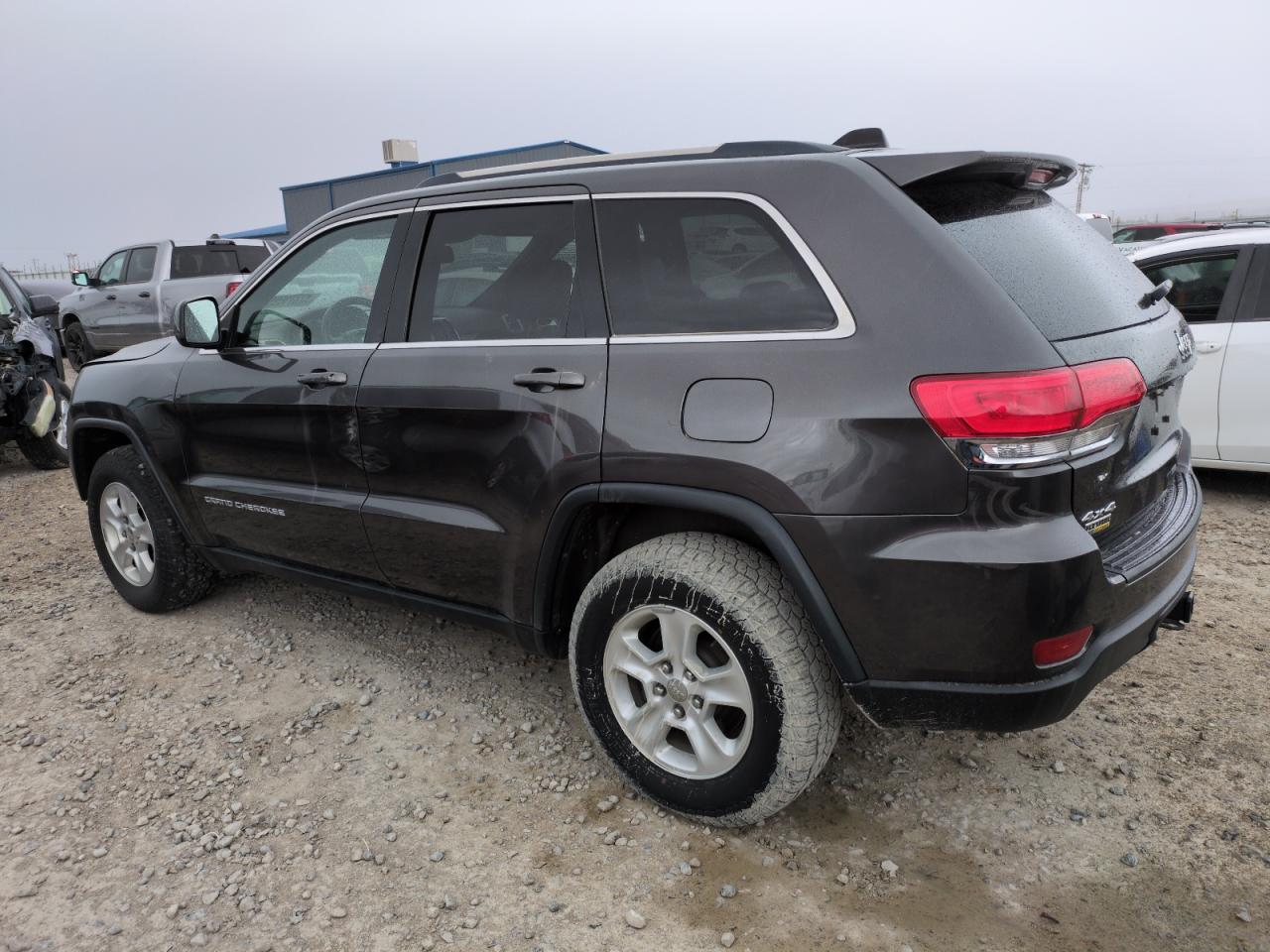 2015 Jeep Grand Cherokee - Image 2