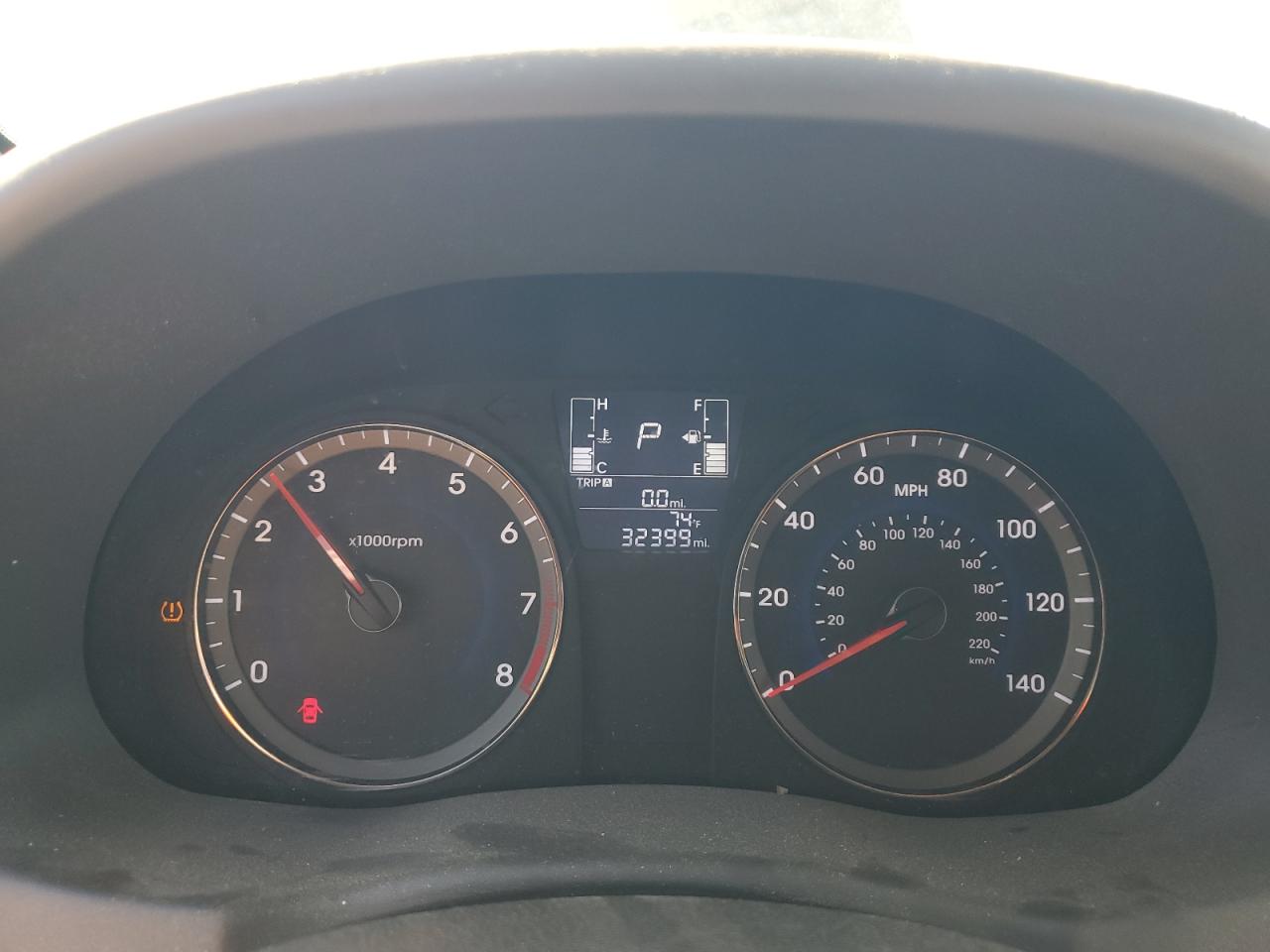 2016 Hyundai Accent - Image 9