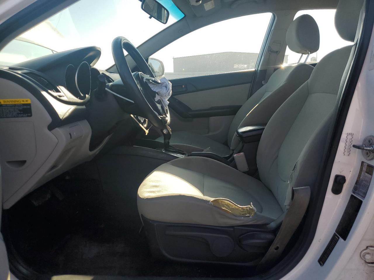 2012 Kia Forte - Image 7