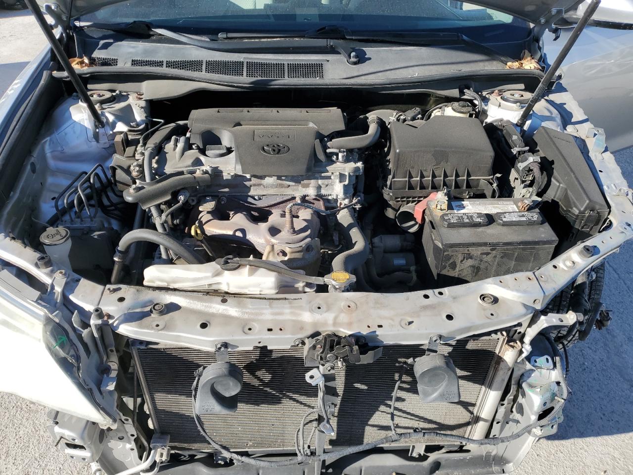 2014 Toyota Camry - Image 11