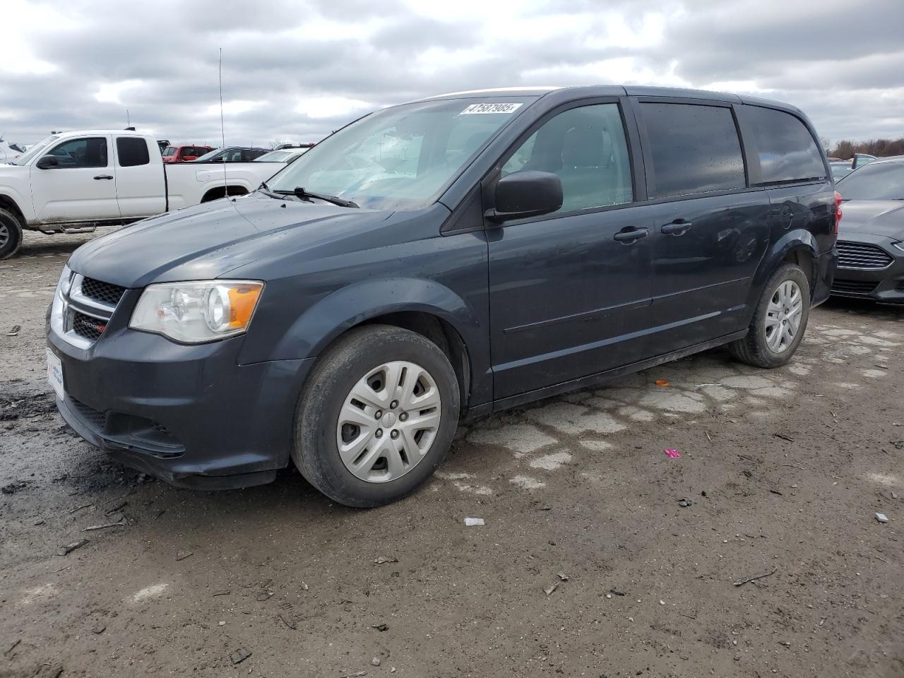 2014 Dodge Grand Caravan Se na sprzedaż w Indianapolis, IN - Front End