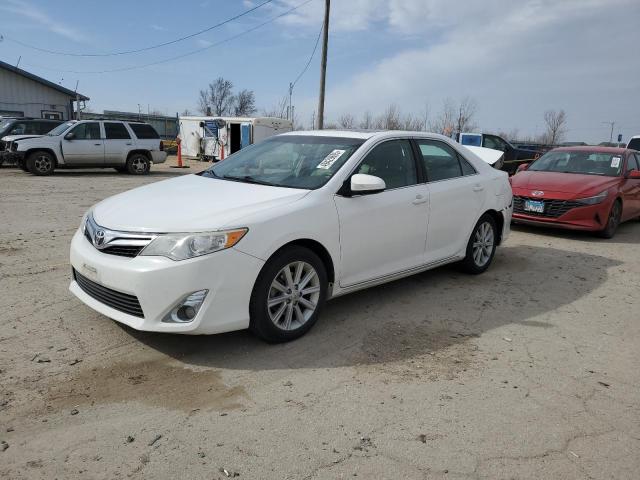  TOYOTA CAMRY 2013 Белы