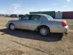 2004 Lincoln Town Car Executive en Venta en Elgin, IL - All Over