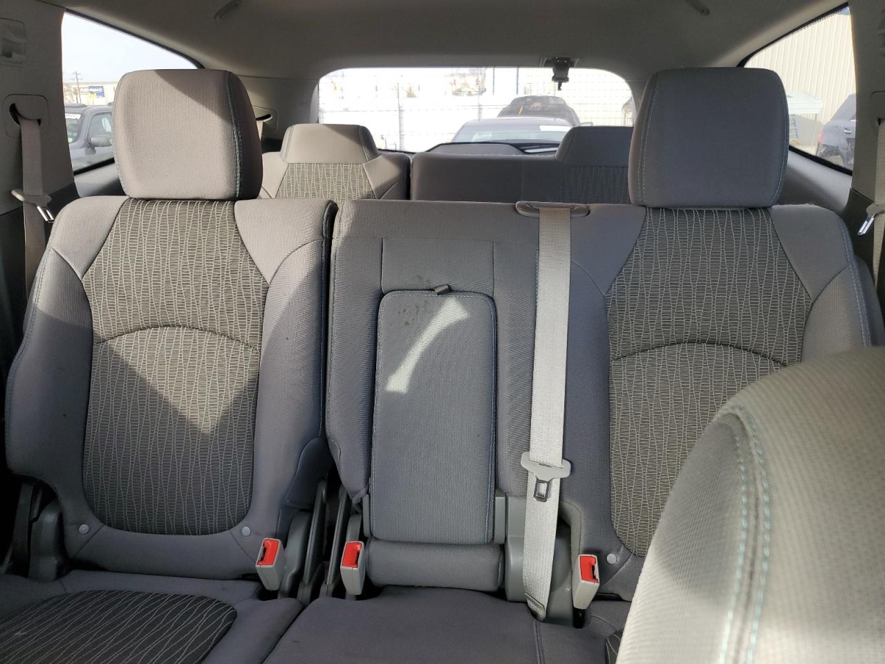 2015 Chevrolet Traverse - Image 10