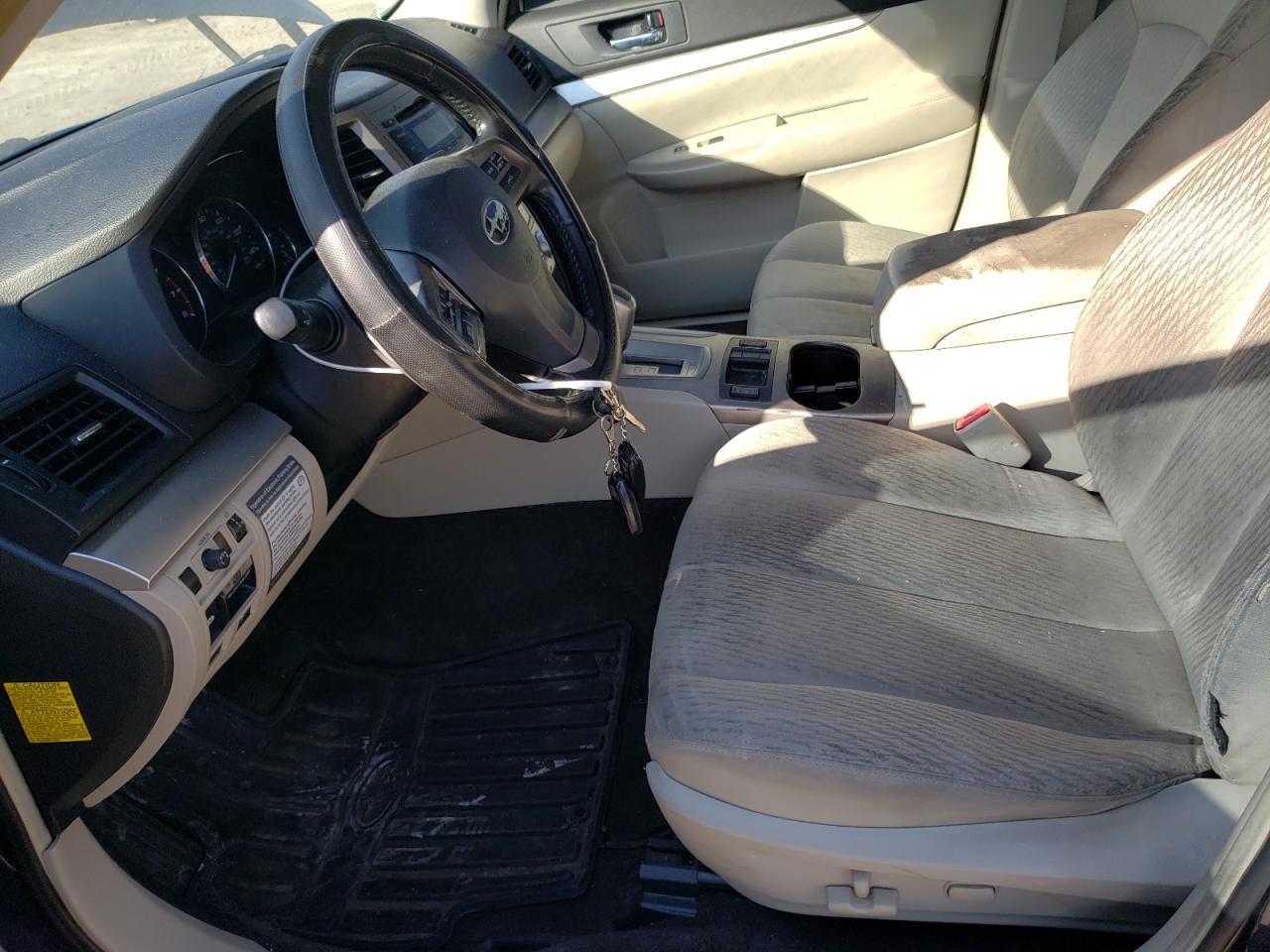 2012 Subaru Outback - Image 7