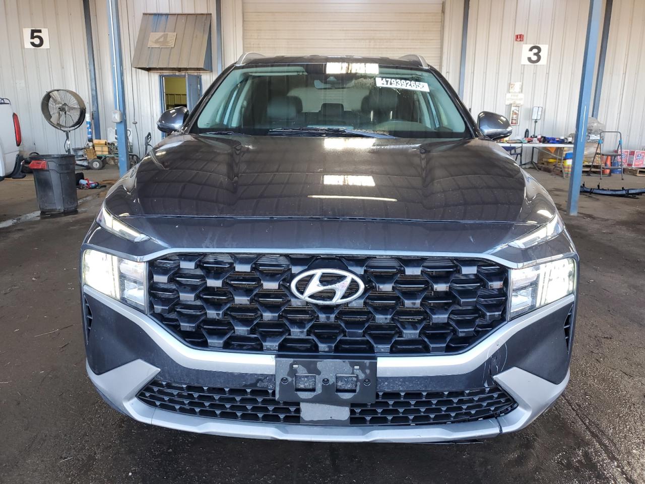 2023 Hyundai Santa Fe - Image 5