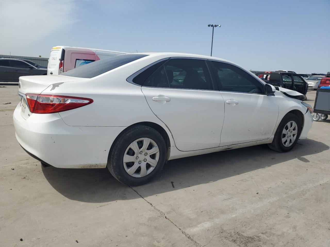 2015 Toyota Camry - Image 3