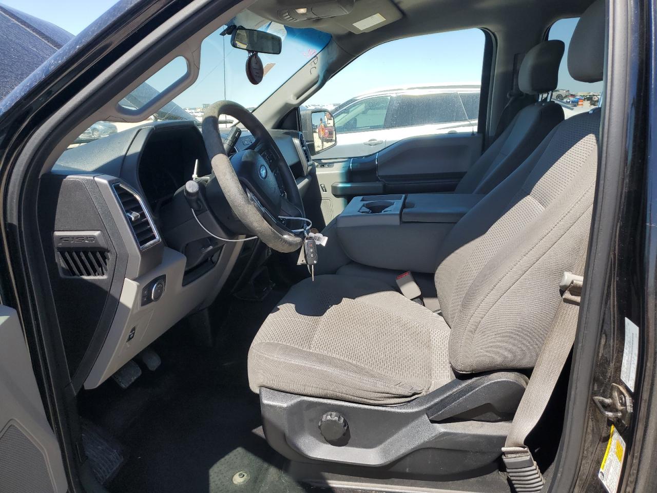 2016 Ford F-150 - Image 7