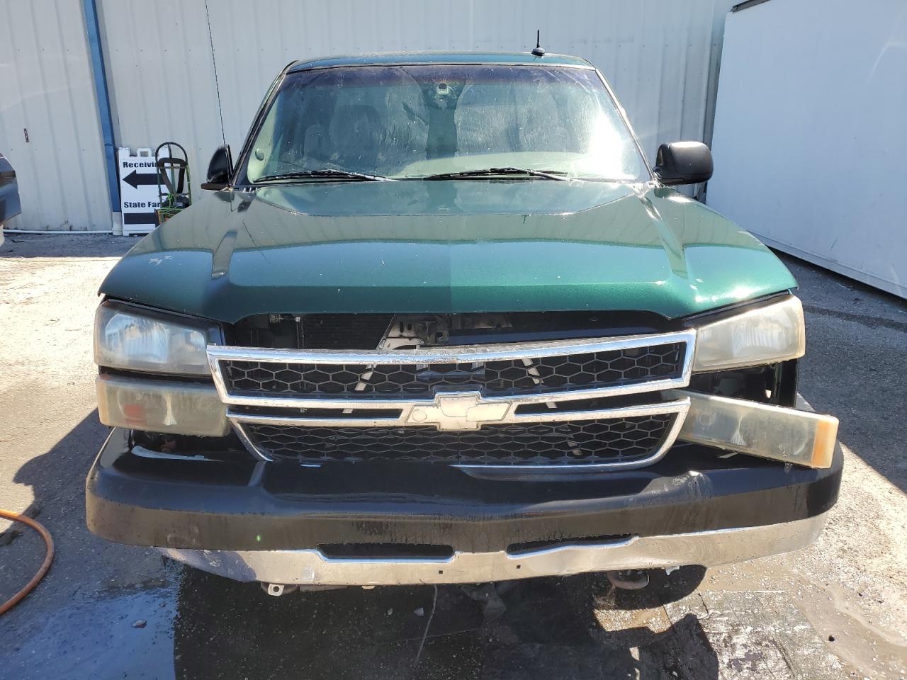 2003 Chevrolet Silverado - Image 5