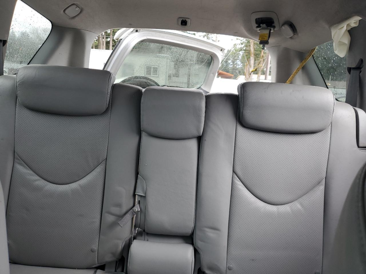 2011 Toyota RAV 4 - Image 10