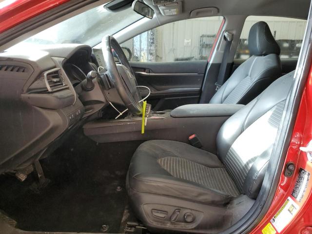  TOYOTA CAMRY 2022 Czerwony