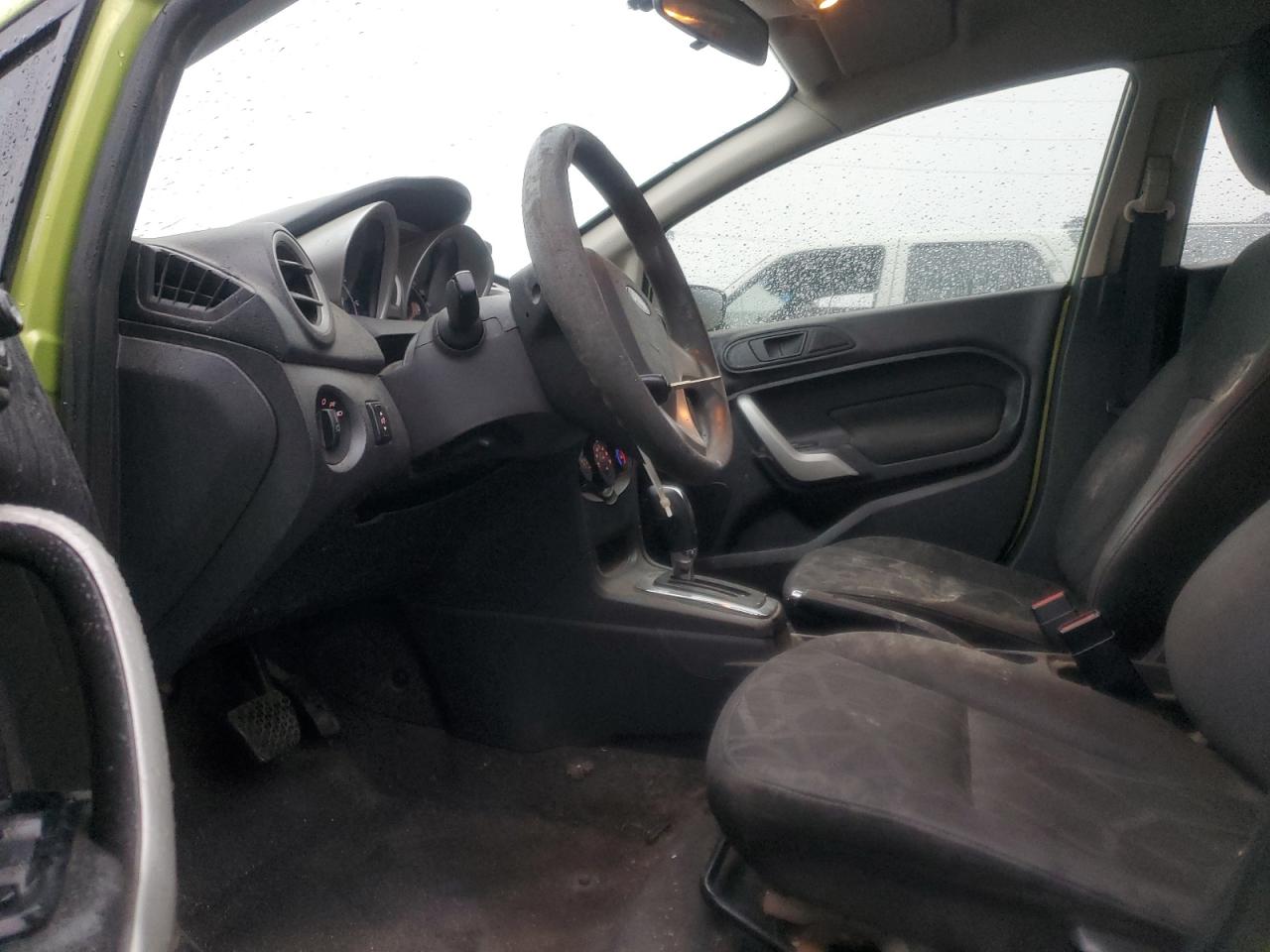 2011 Ford Fiesta - Image 7