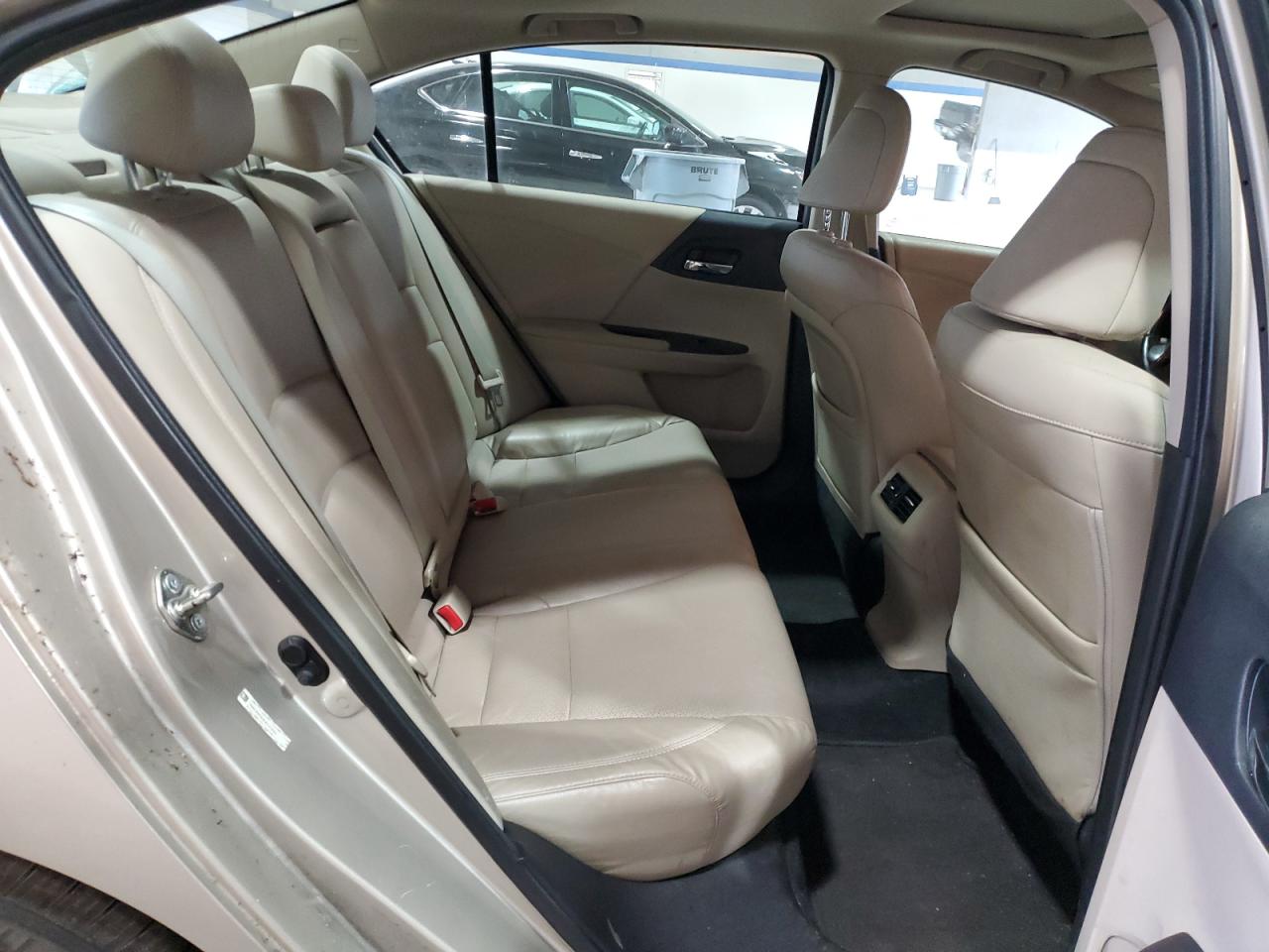 2014 Honda Accord - Image 10