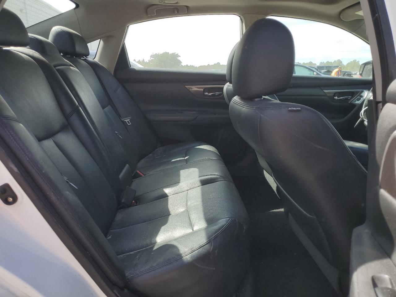 2014 Nissan Altima - Image 11