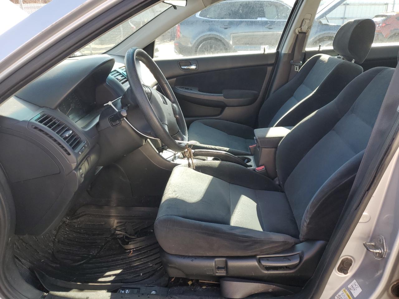 2003 Honda Accord - Image 7