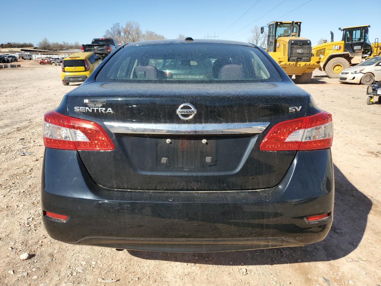 2015 Nissan Sentra - Image 6