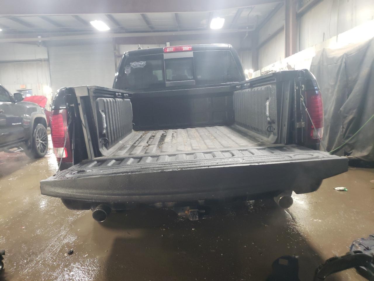 2017 RAM 1500 - Image 6