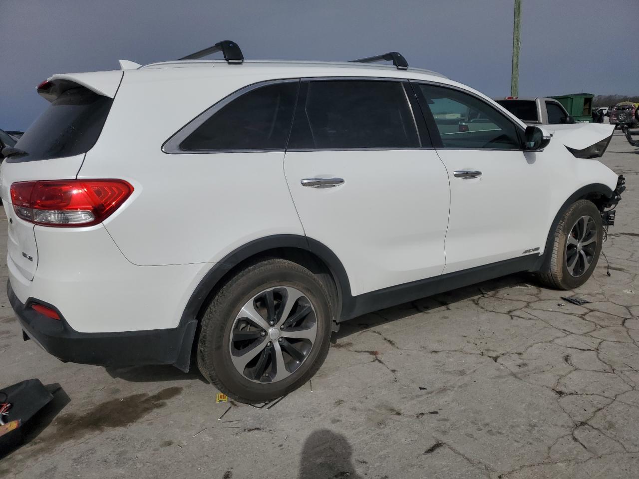 2017 Kia Sorento - Image 3