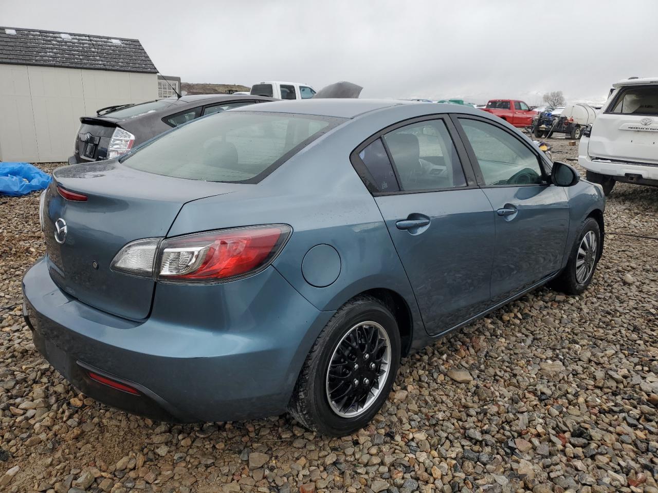 2010 Mazda 3 - Image 3