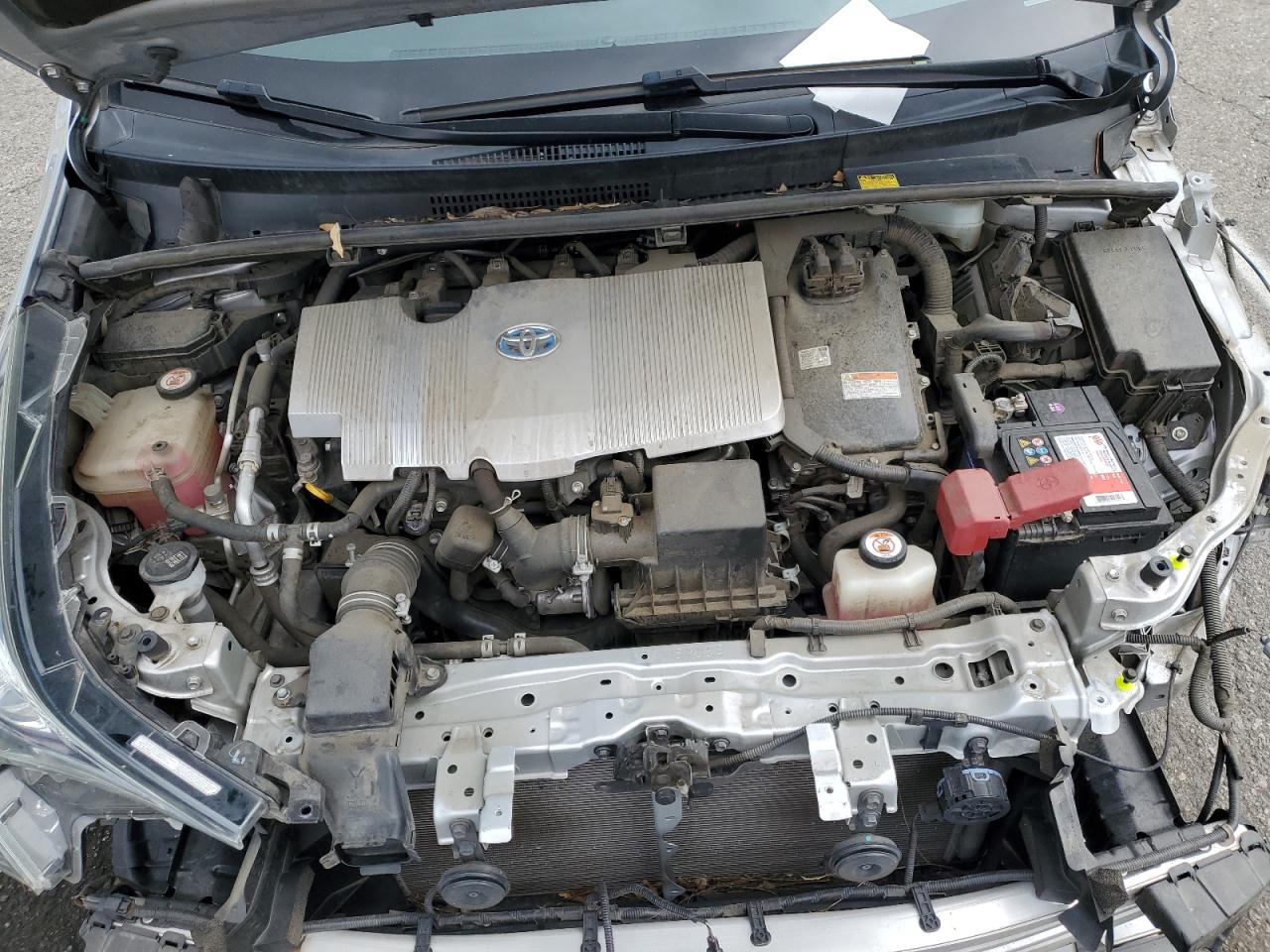 2018 Toyota Prius - Image 11