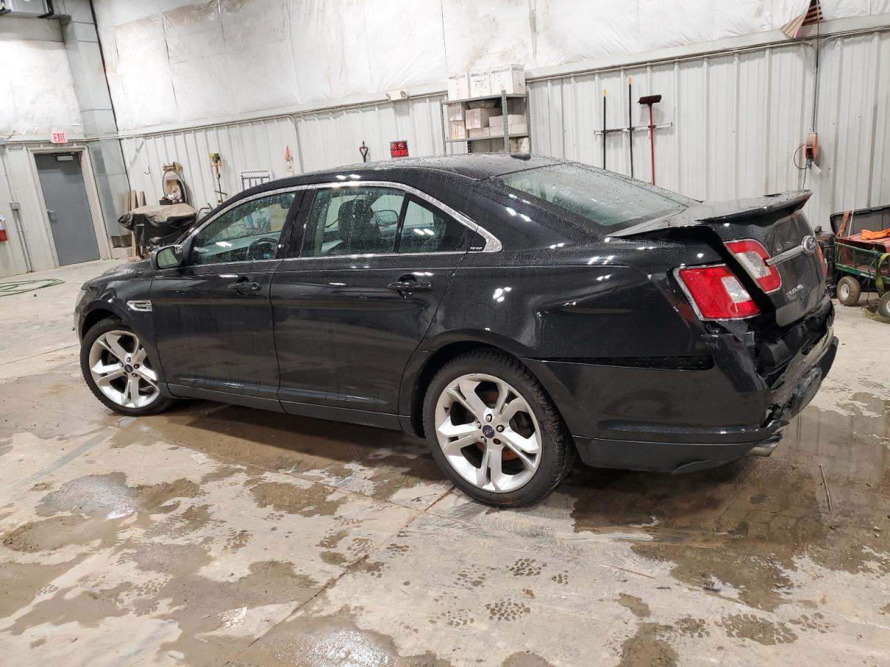 2011 Ford Taurus - Image 2