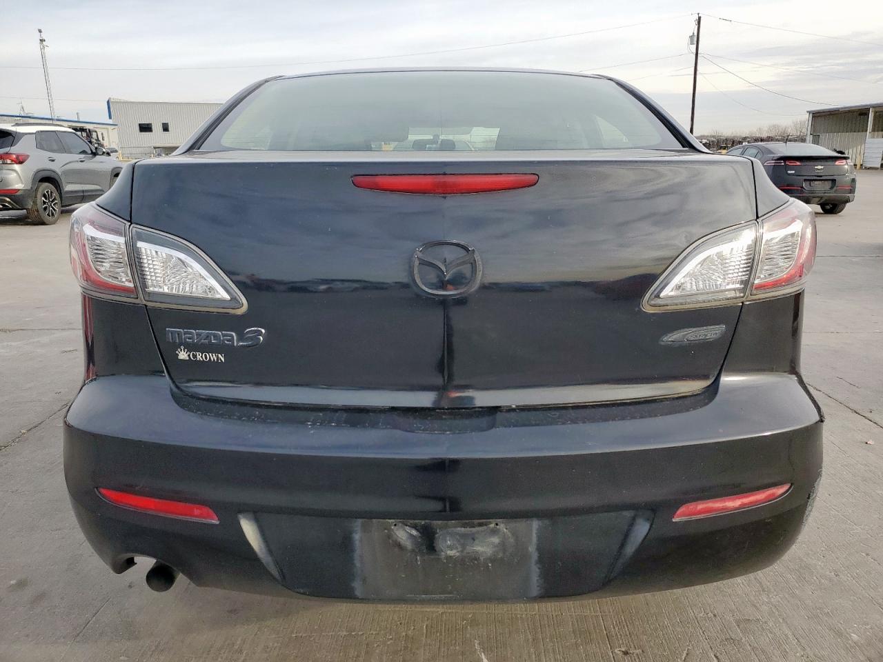 2013 Mazda 3 - Image 6