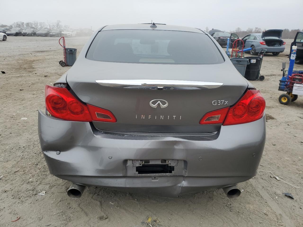 2013 Infiniti G - Image 6