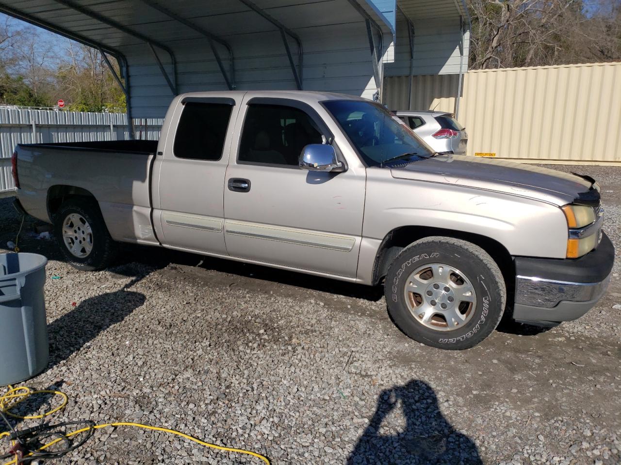2005 Chevrolet Silverado - Image 4