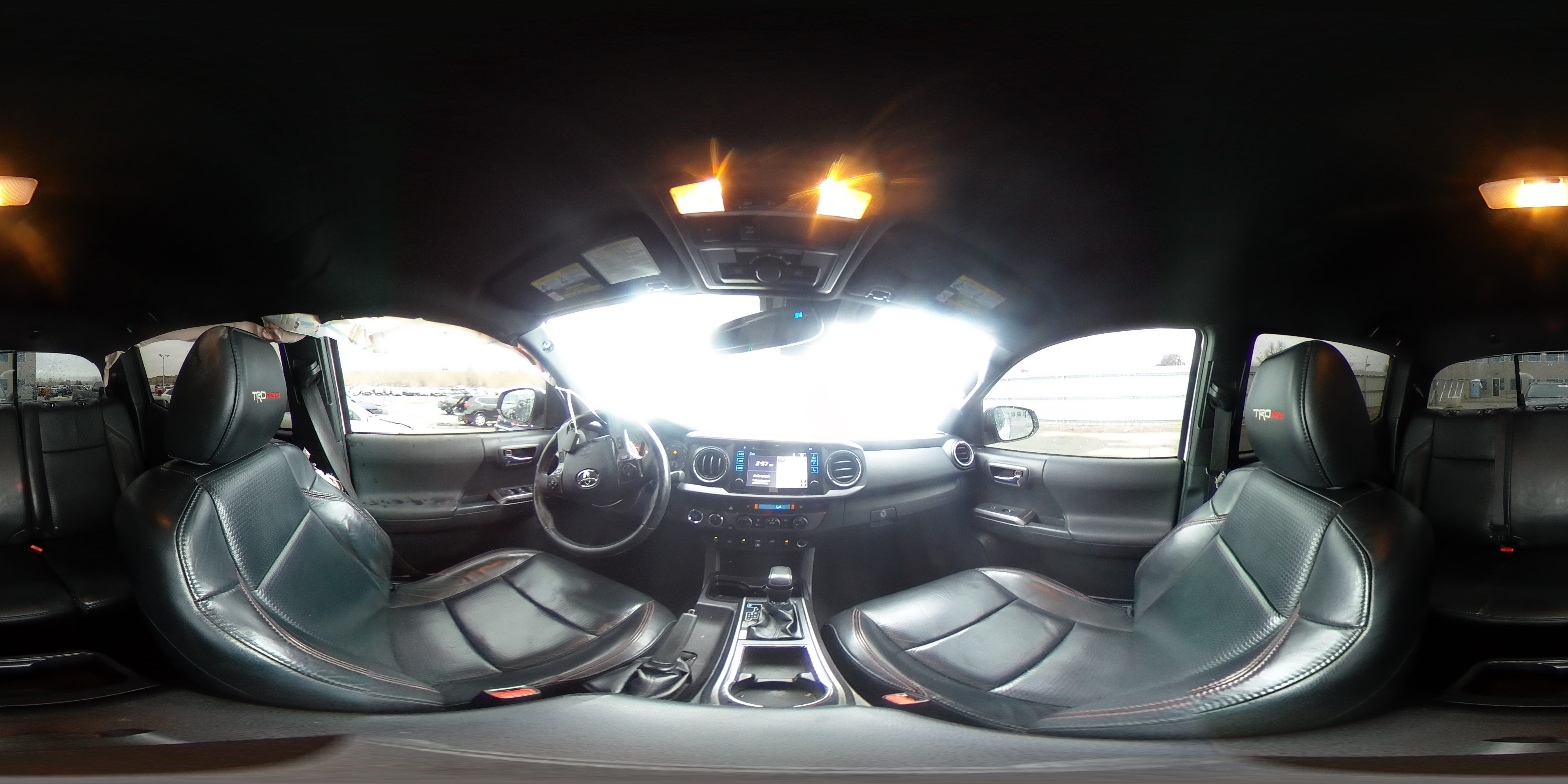 2018 Toyota Tacoma - Image 14