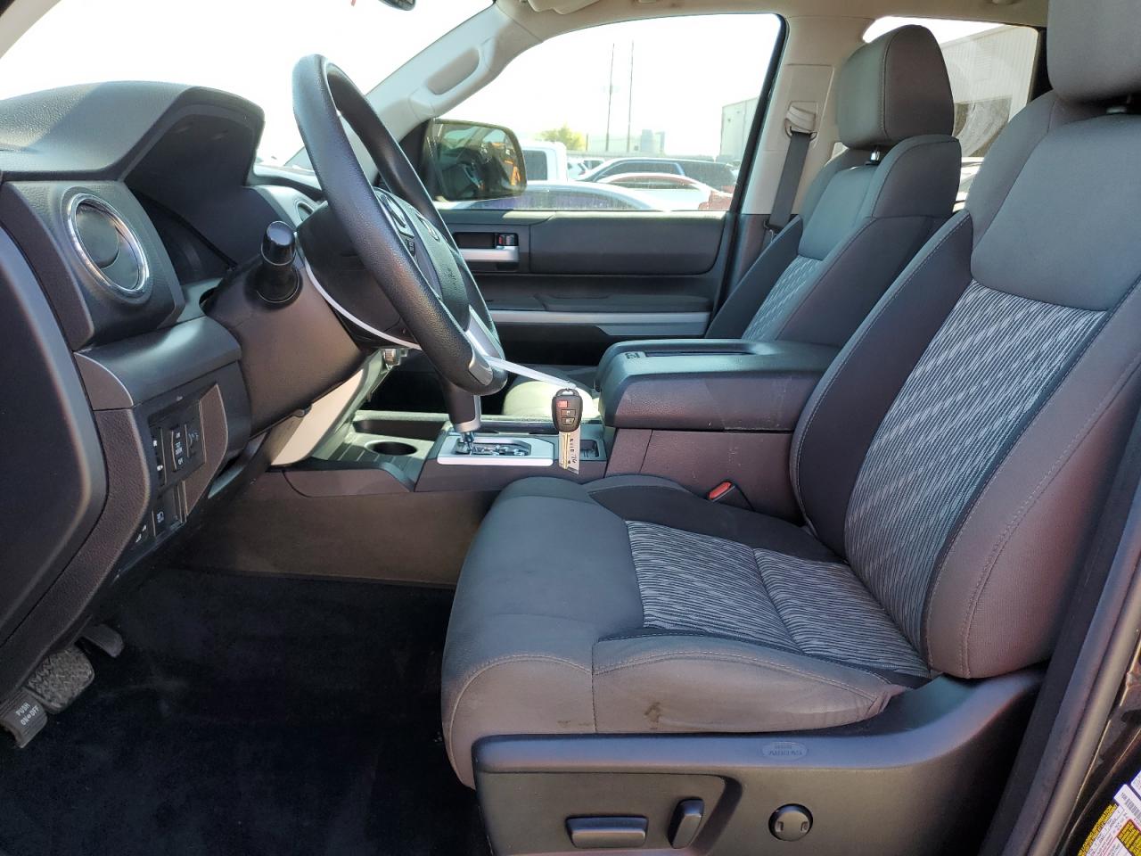 2021 Toyota Tundra - Image 7