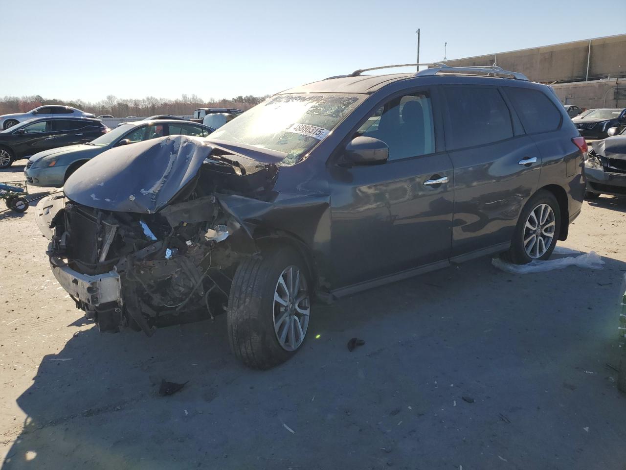 2013 Nissan Pathfinder S за продажба в Fredericksburg, VA - Front End