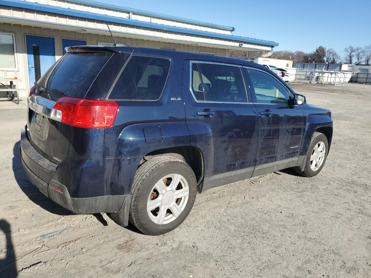 2015 GMC Terrain - Image 3