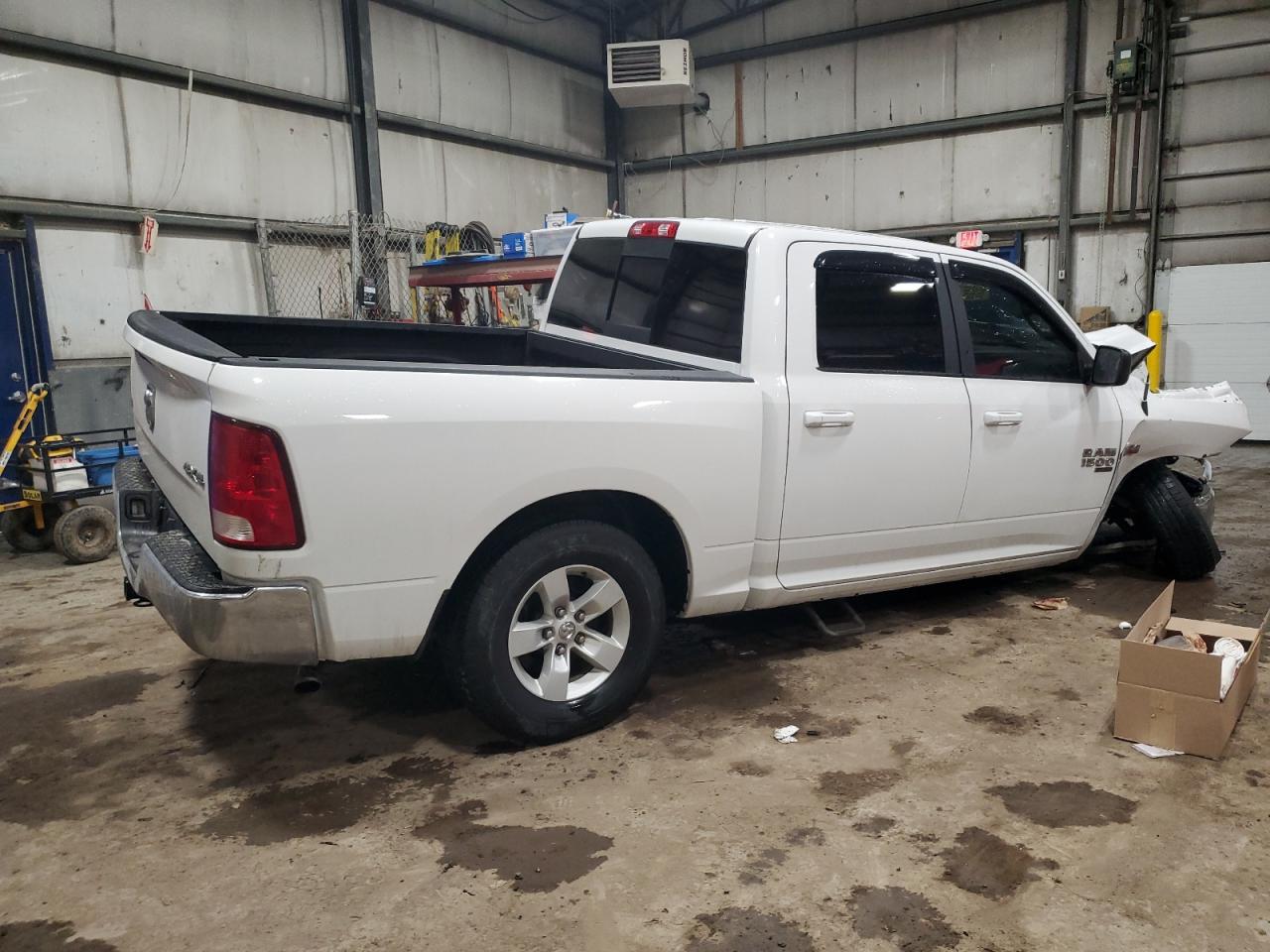 2019 RAM 1500 - Image 3