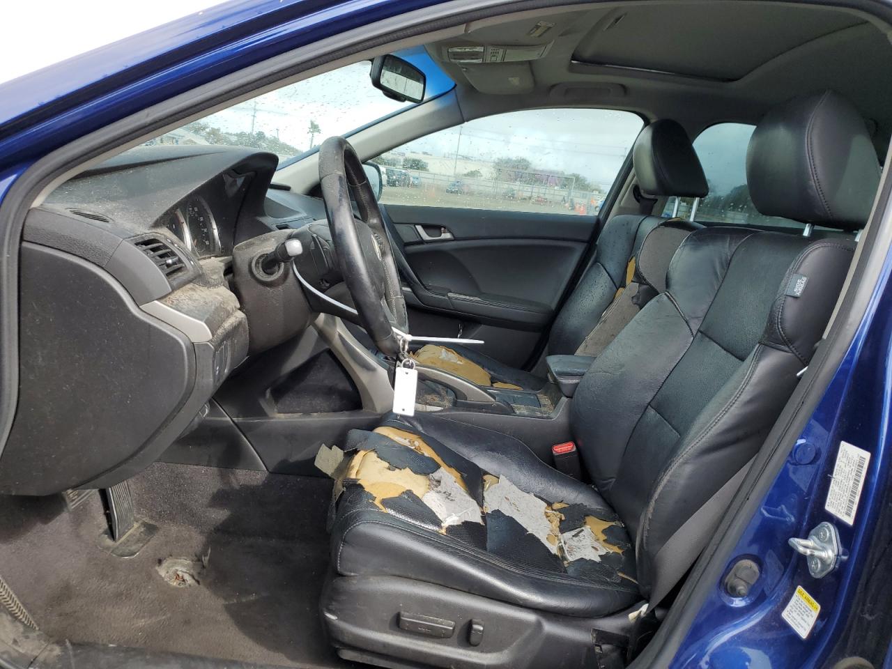 2010 Acura TSX - Image 9