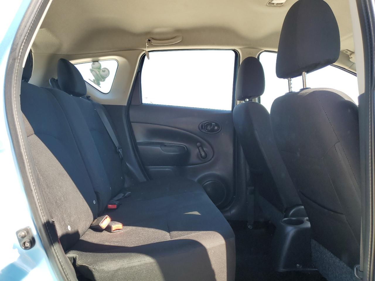 2015 Nissan Versa - Image 11