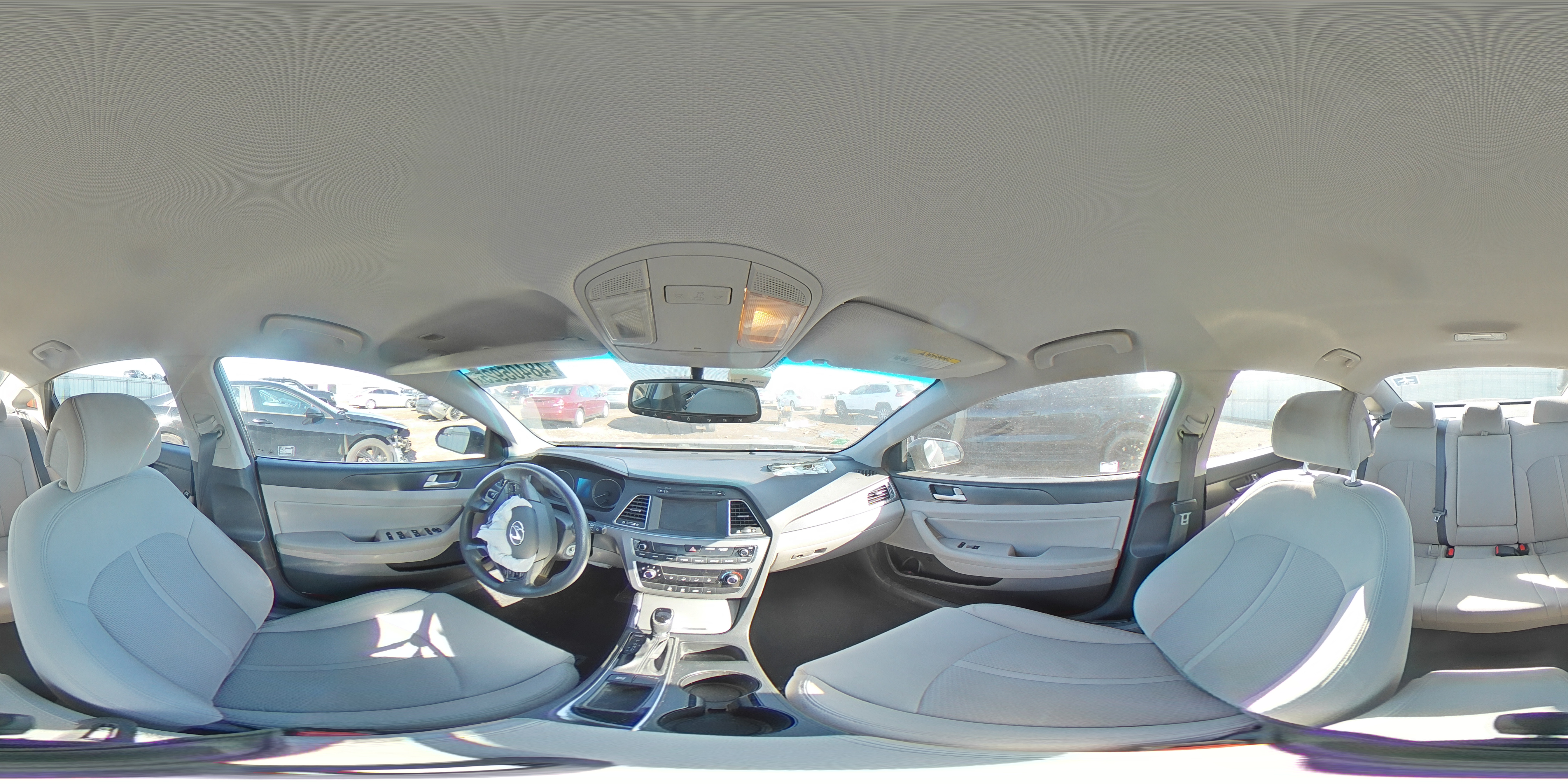 2017 Hyundai Sonata - Image 14