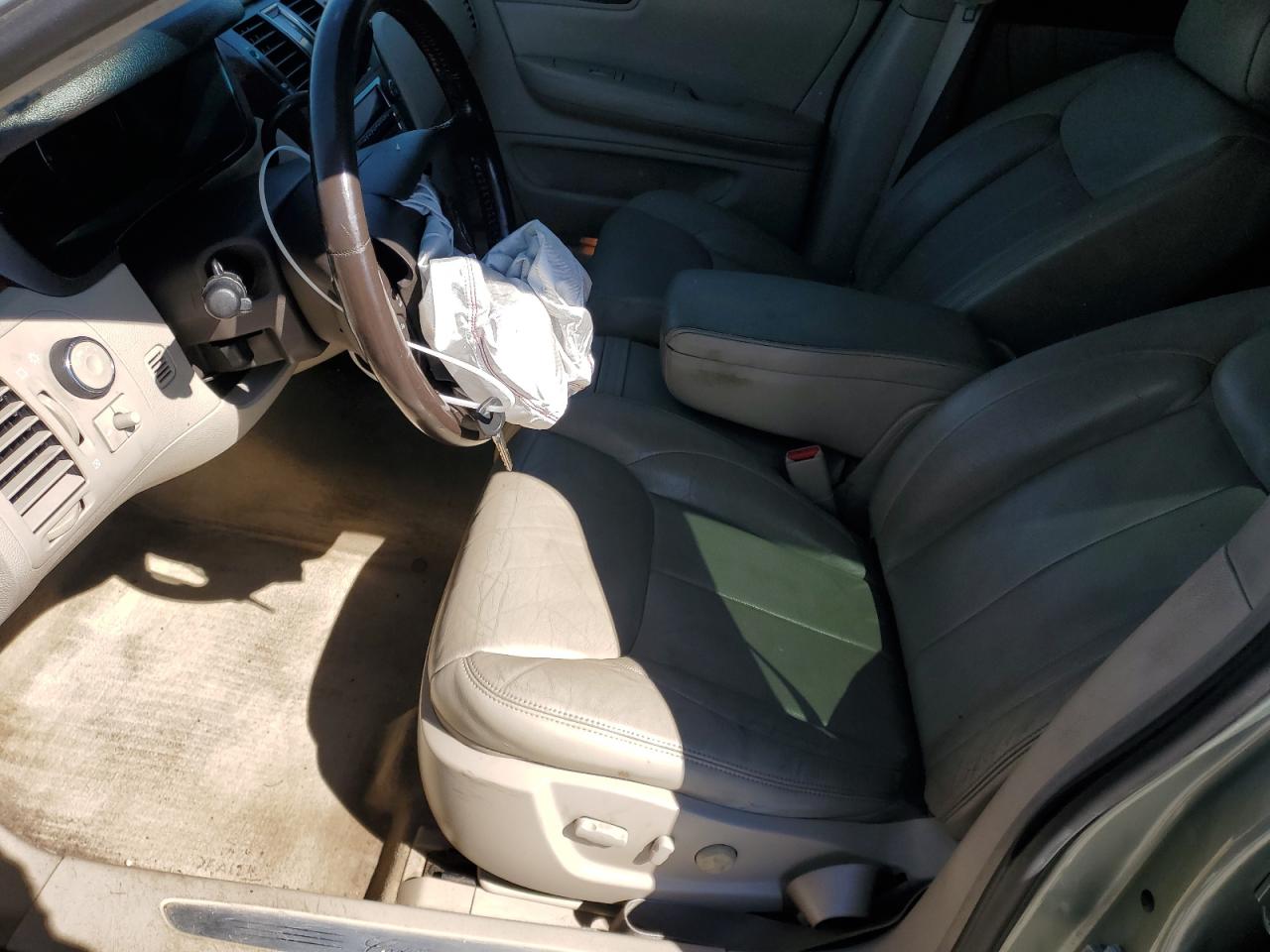 2007 Cadillac DTS - Image 7