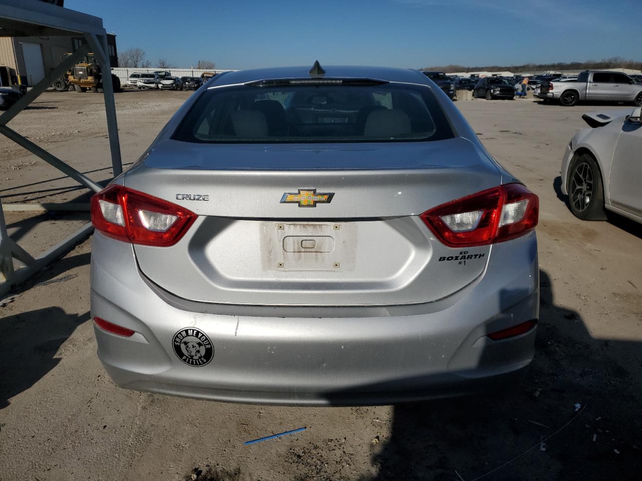 2016 Chevrolet Cruze - Image 6